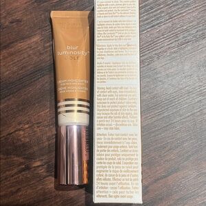 😍NWT Gold Highlighter by Vita Liberata!😍